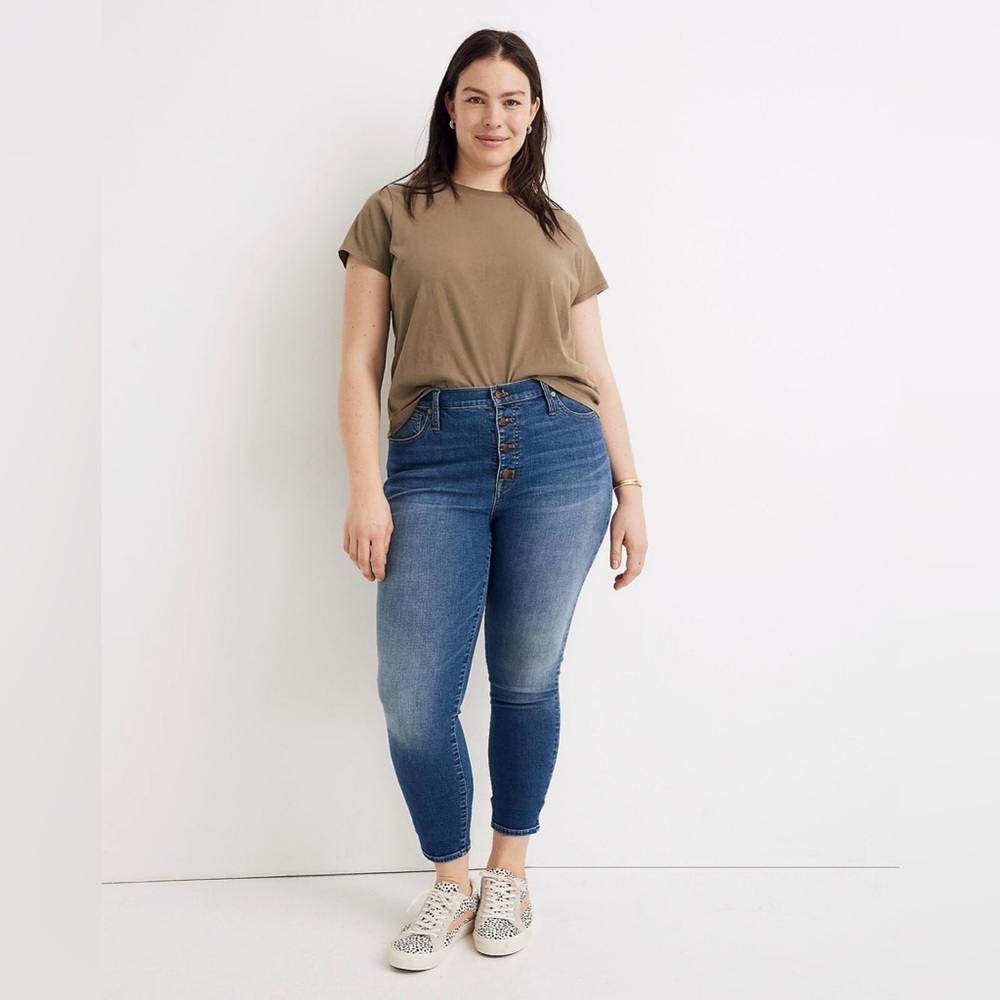 NWOT Madewell 9" Mid-Rise Skinny Crop Jeans: Button-Front TENCEL™ Denim Edition